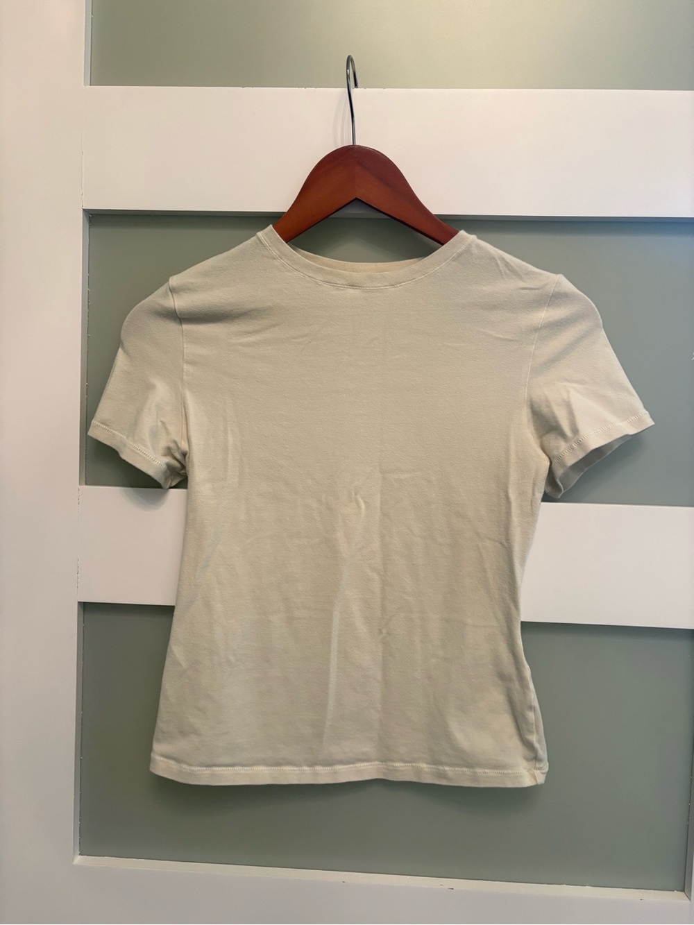 SKIMS Cotton Jersey T shirt in Color Bone Size Medium